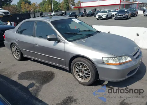 2000 Honda Accord 2.3 Ex from USA, damaged, VIN JHMCG668XYC020984